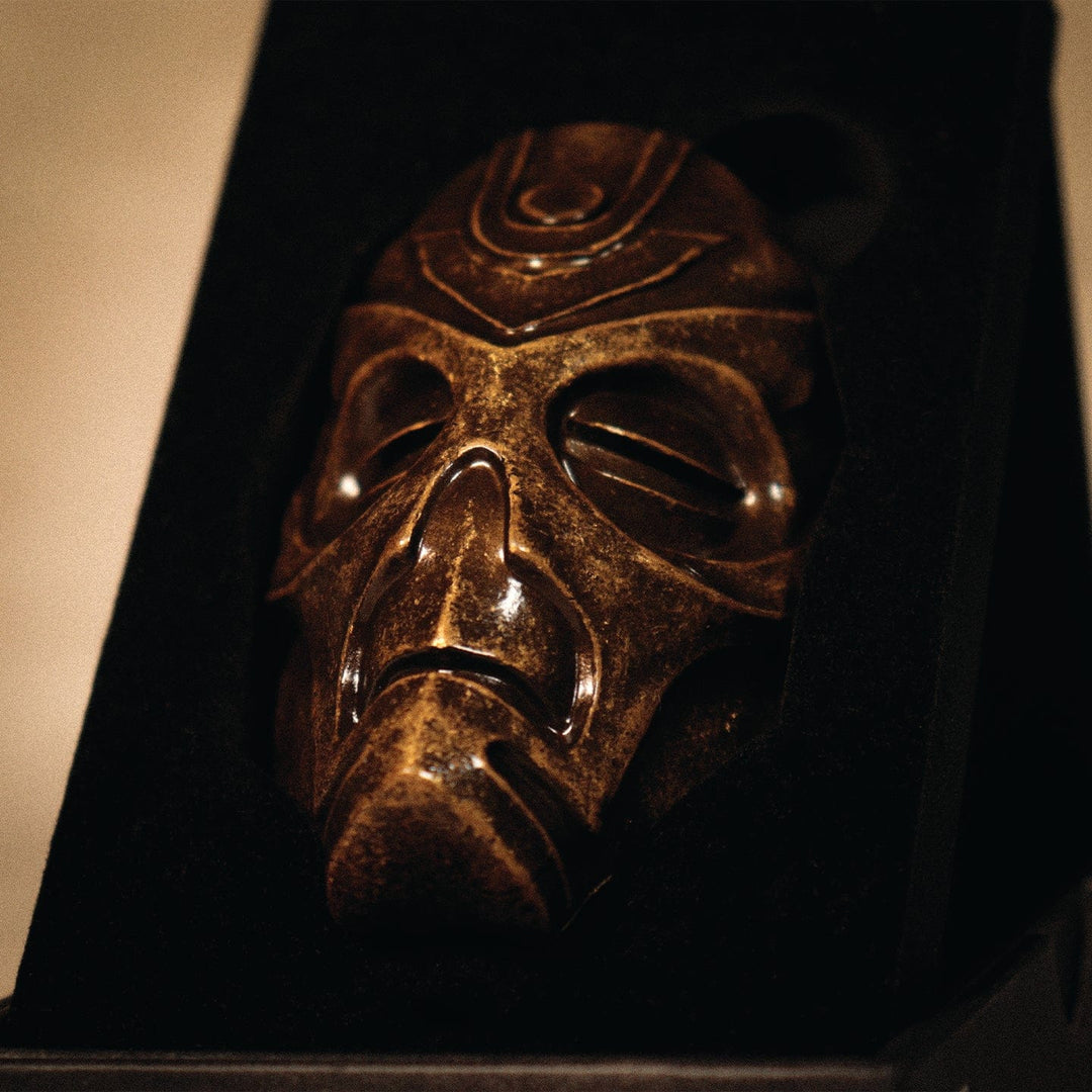 The Elder Scrolls V: Skyrim Nahkriin Dragon Priest Mask Replica